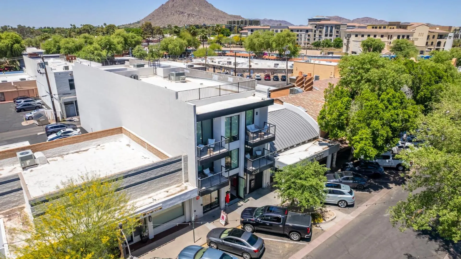Vila The Lux At Craftsman - Old Town Penthouse 2 Scottsdale